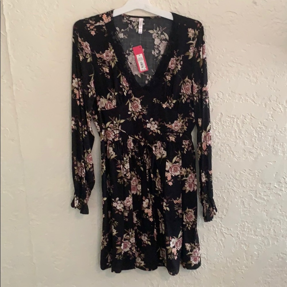 Black, Floral Long Sleeve Dress